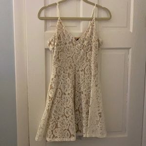White lace lulus formal dress